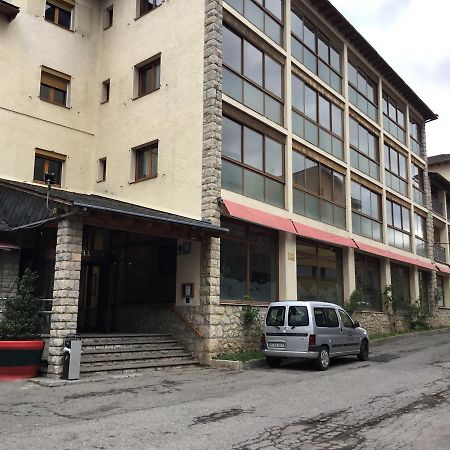 Hotel Bon Repos Bellver De Cerdanya Exteriér fotografie