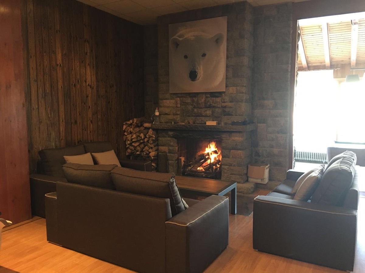 Hotel Bon Repos Bellver De Cerdanya Exteriér fotografie