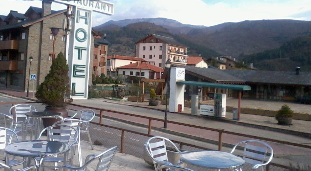 Hotel Bon Repos Bellver De Cerdanya Exteriér fotografie